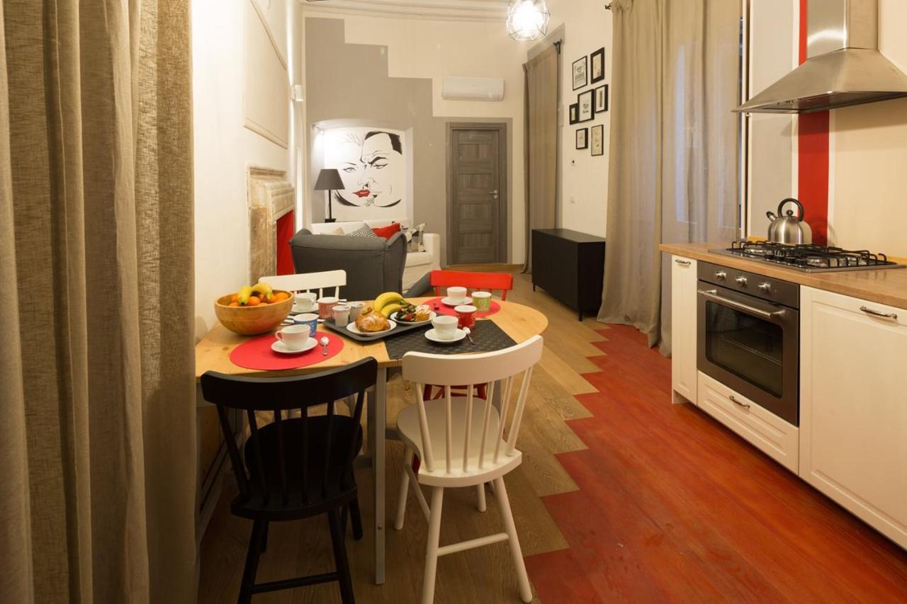Charm Apartment Пьетразанта Экстерьер фото